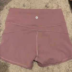 Lululemon size 4